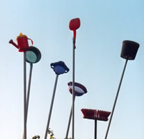 strAnd pLastiK, installation von brigitta krause im brunnen des kurparks eckernförde zu den kunst und kulturtagen 1996